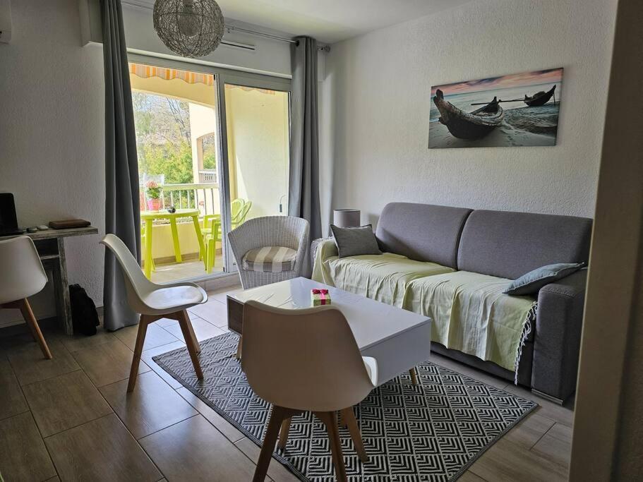 Petit Paradis Classe 3 Etoiles A 200M De La Plage! Terrasse-Wifi-Parking-Clim Сен-Мандри-сюр-Мер Екстериор снимка