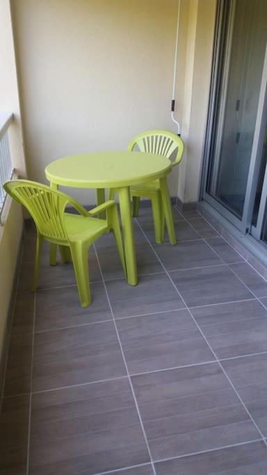 Petit Paradis Classe 3 Etoiles A 200M De La Plage! Terrasse-Wifi-Parking-Clim Сен-Мандри-сюр-Мер Екстериор снимка
